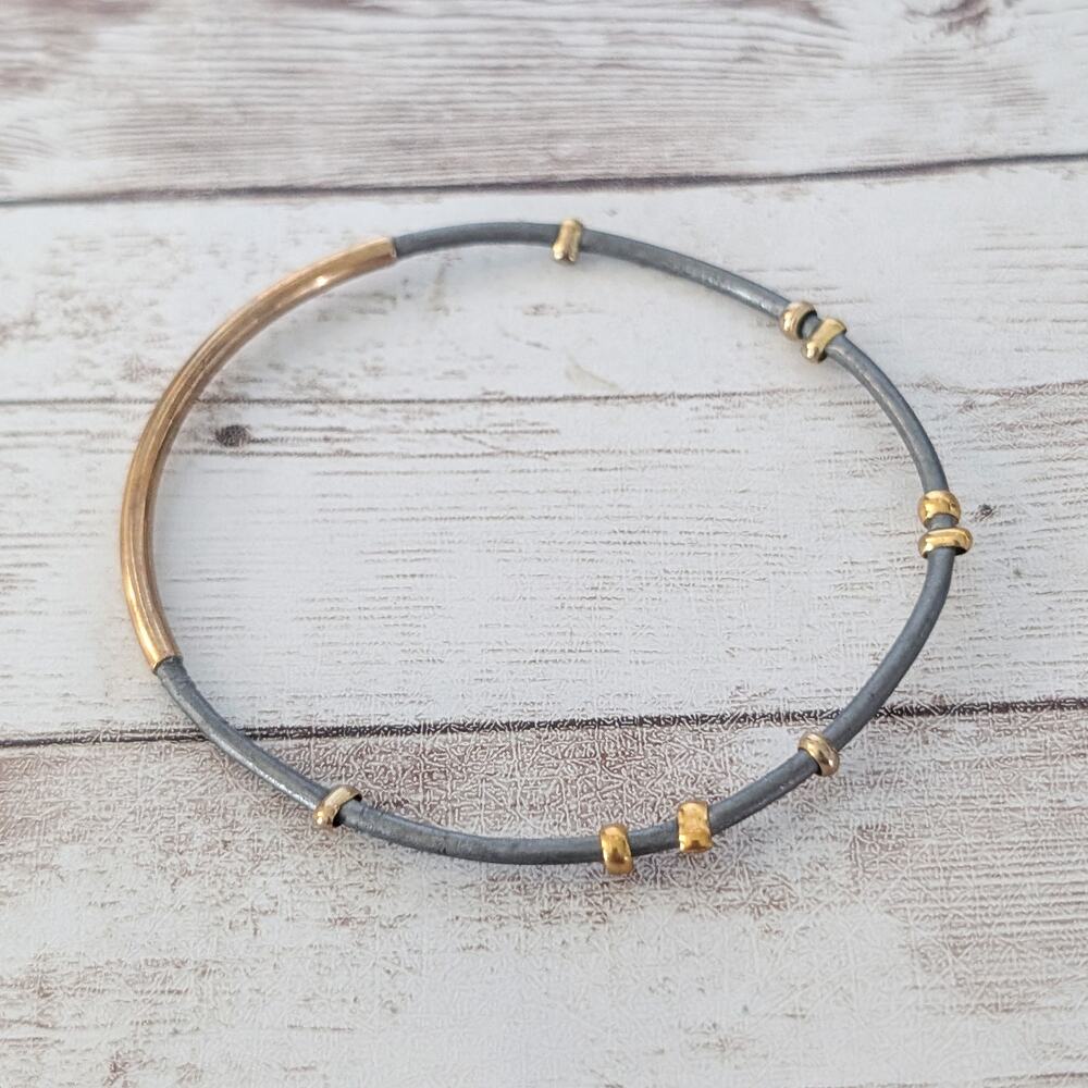 Thin Bracelet - Brassy Tone & Dark Grey